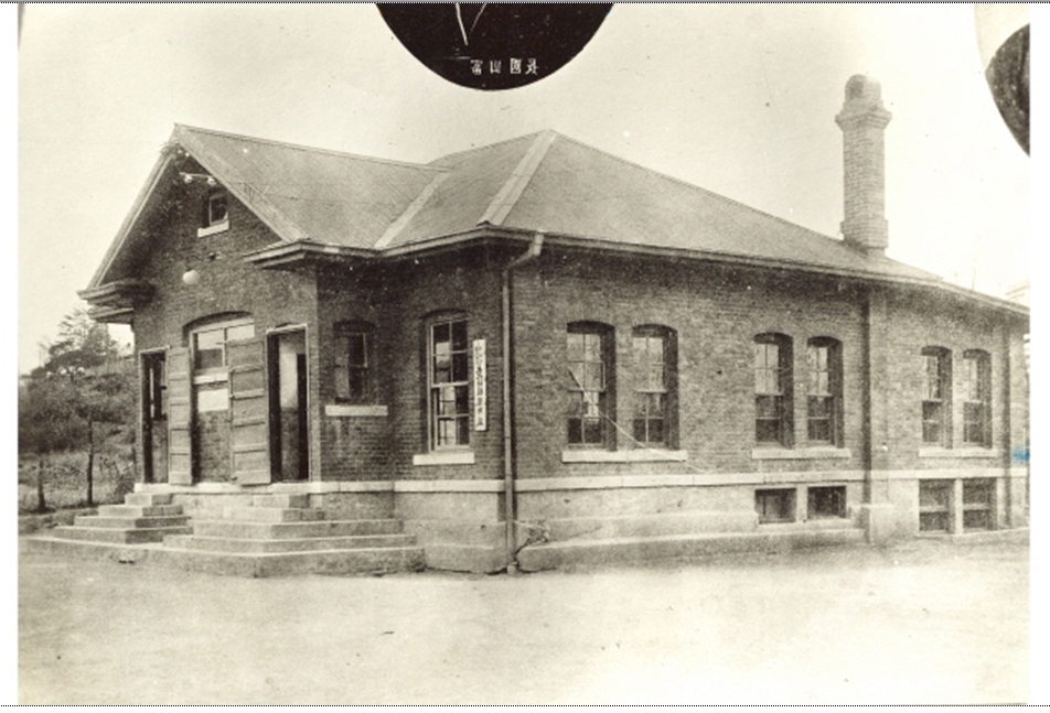 1913,영화여학교대강당(horizontal)